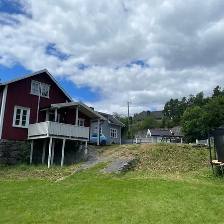 アパート Barn With Beautiful View! 60 M2 アーレンダール